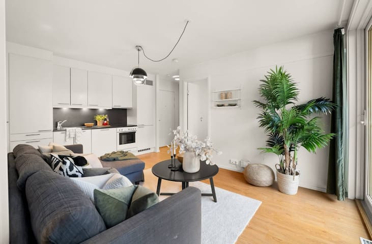 Tjuvholmen: 2 bedroom w/ balcony gallery image 2