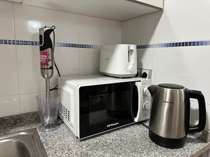 Modern Apartment Near City Center, Airport,  Metro - 