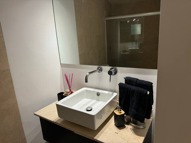 Hermoso departamento a un lado de Campos Elíseos gallery image 2