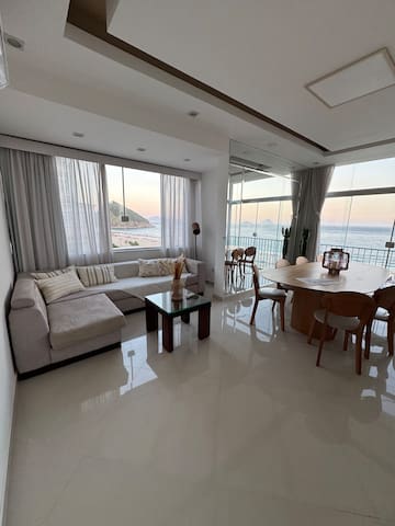 Copacabana 3 quartos com vista mar