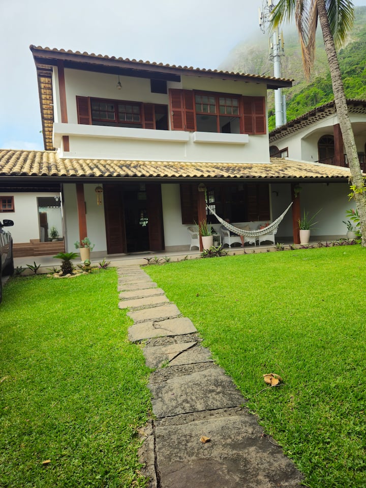 Casa Espetacular Em Itacoatiara! - Niterói
