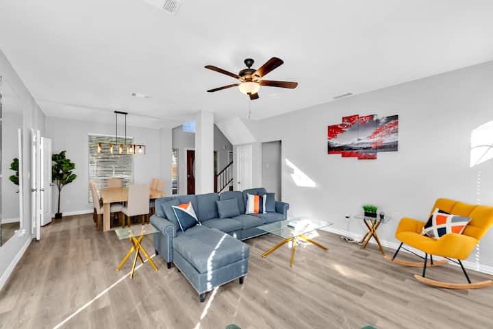 Newly Remodeled 5br W/pool 15 Min To Dfw Airport• - Lewisville, TX