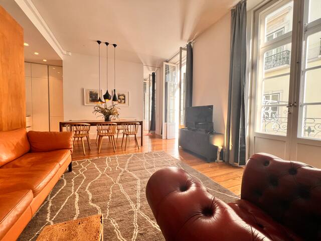 Luxury 3 Bedroom Chiado gallery image 2