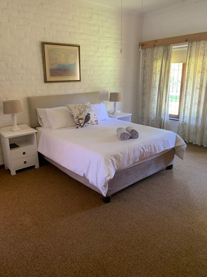 Hermanus Holiday House 5 On 3rd - Hermanus