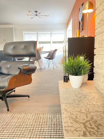 Renovated mid-century home gallery image 4