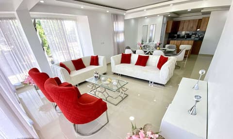 La Isla Royal - Solar System | Penthouse Suite
