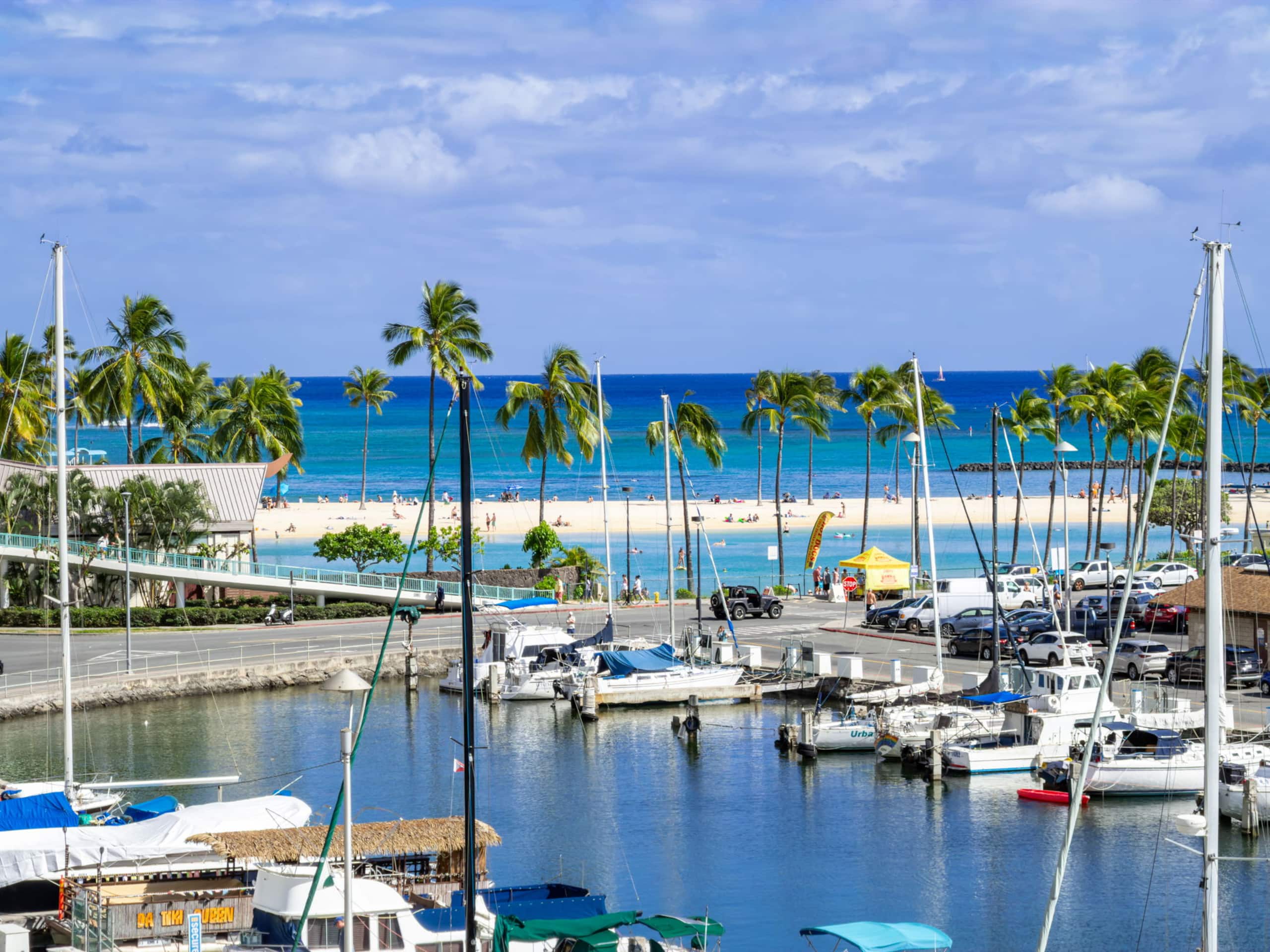 Waikiki Fireworks + Waterfront Marina - Image 31