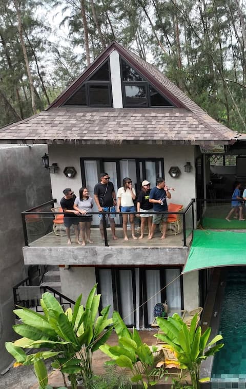 Family Beach Villa