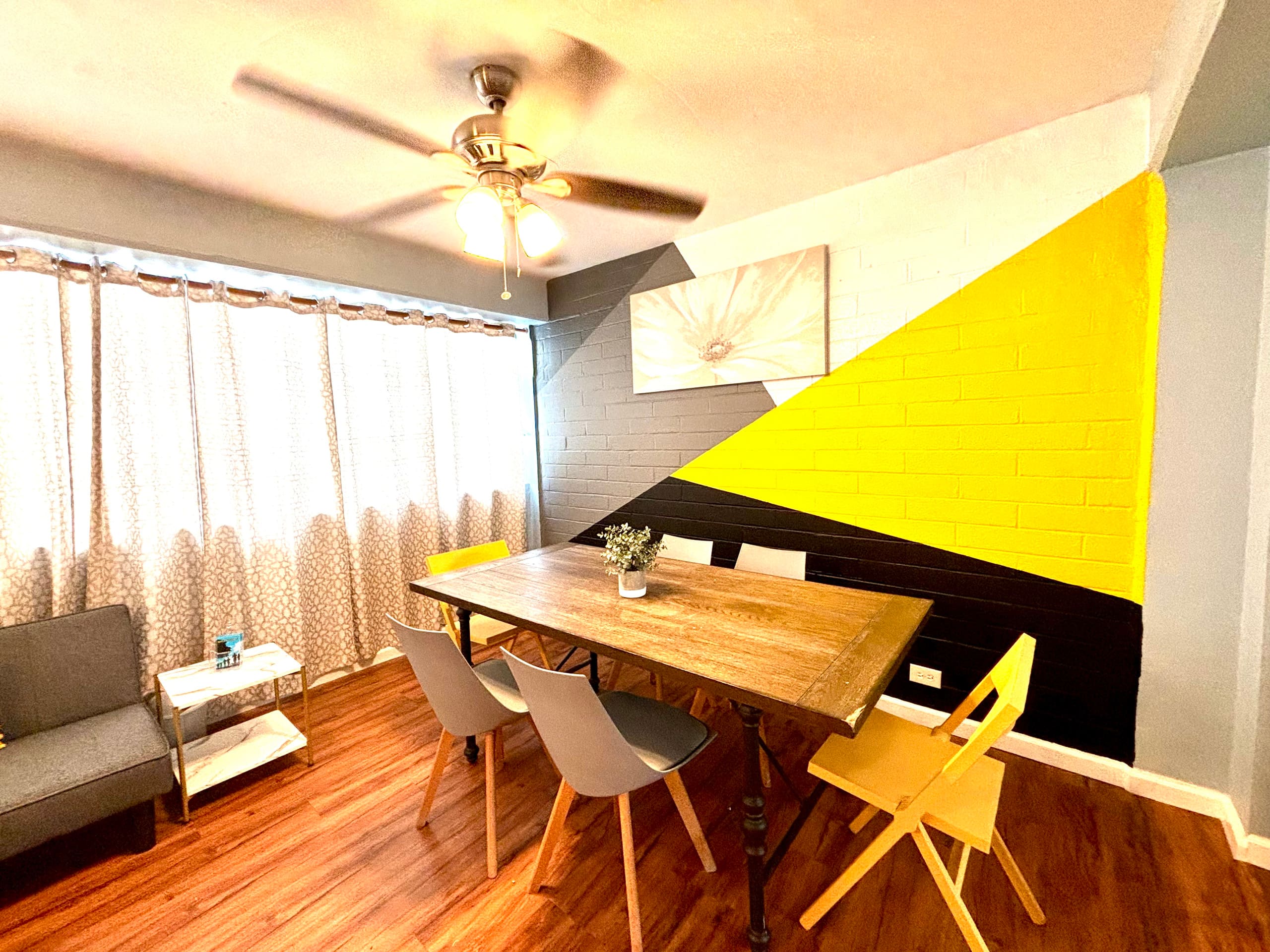 Budget-Friendly 2-bedroom heart of Waikiki/kitchen - Image 9