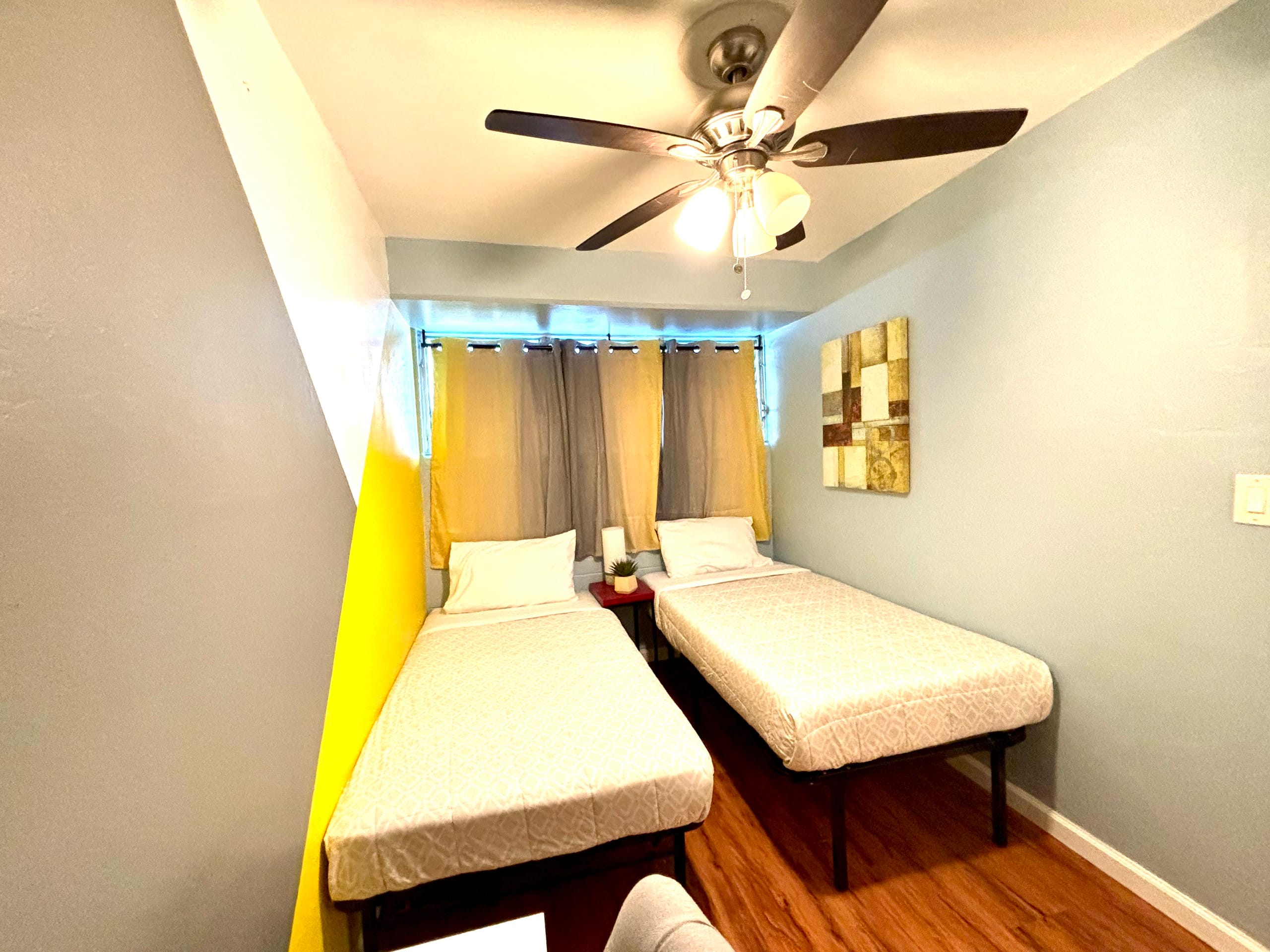 Budget-Friendly 2-bedroom heart of Waikiki/kitchen - Image 15