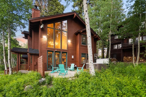 Palisades Cabin Retreat | Hot Tub•A/C•EV•Views
