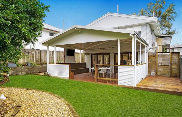 Graceville river getaway gallery image 4