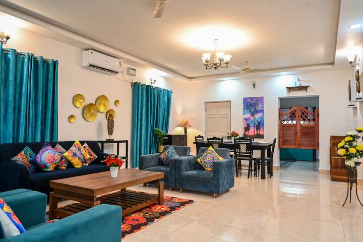 Living room image 1