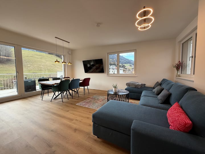 Brandnew Tyrolean Penthouse with Mountain View - Apartments for Rent in ...