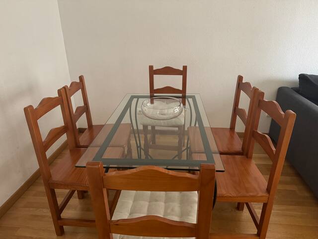 Apartamento barajas gallery image 3