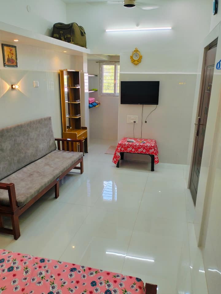 Cruz Kudil - Lux - Tirunelveli