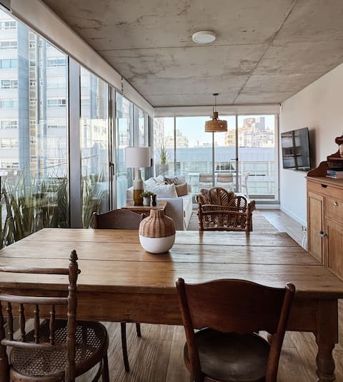 Airbnb con mejor rendimiento: Apartment on the Peninsula with a Heated Pool en Punta Del Este