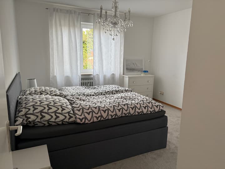 غرفة النوم 2