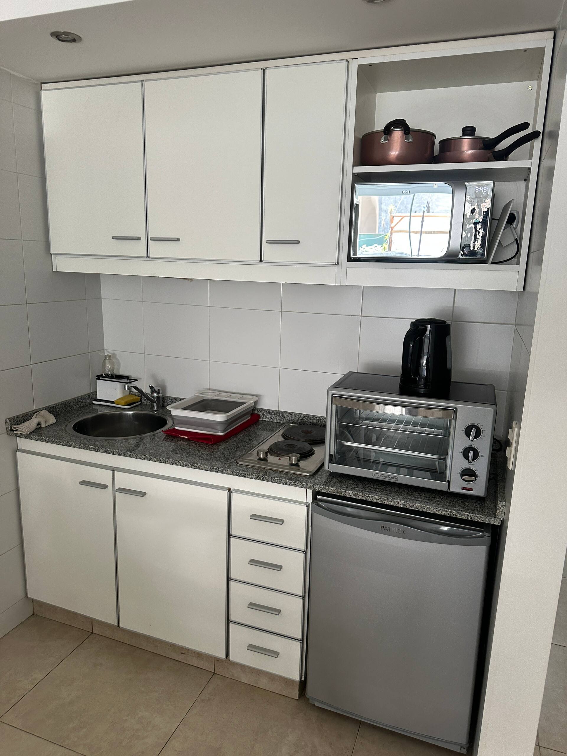 Studio apartment in Monserrat