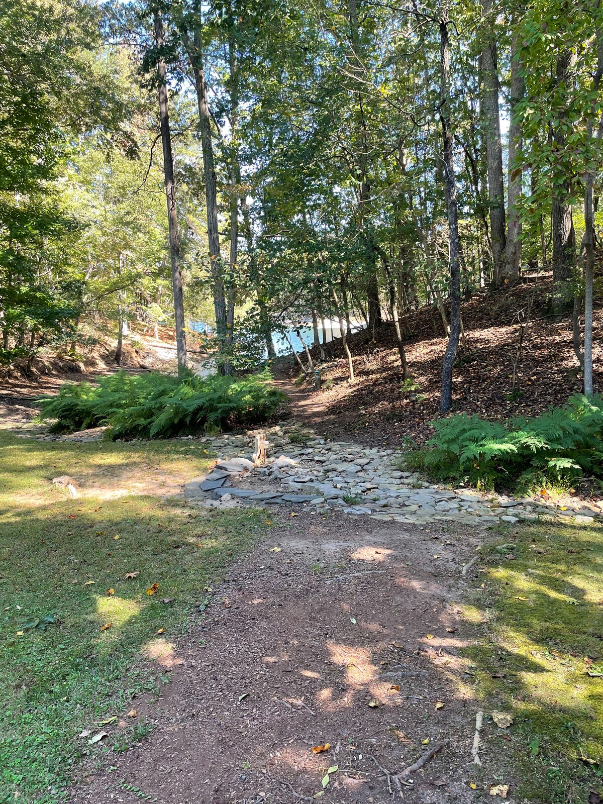 Beautiful Lake House Retreat - Private Lake Access