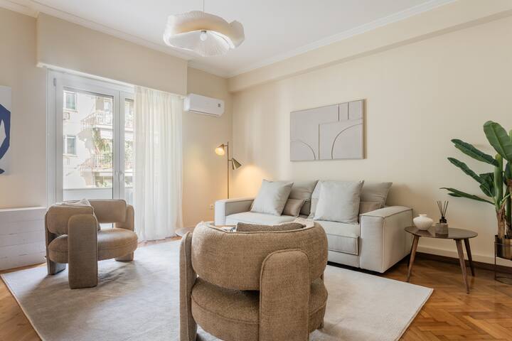 Kolonaki Cozy Flat Downtown gallery image 3