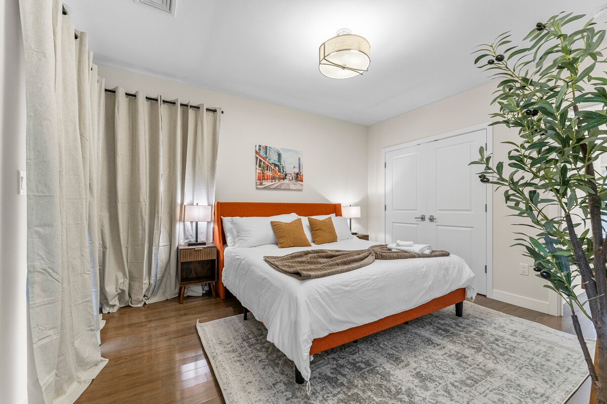 ห้องที่ 2 ห้องนอนเตียงคิงไซส์ #1