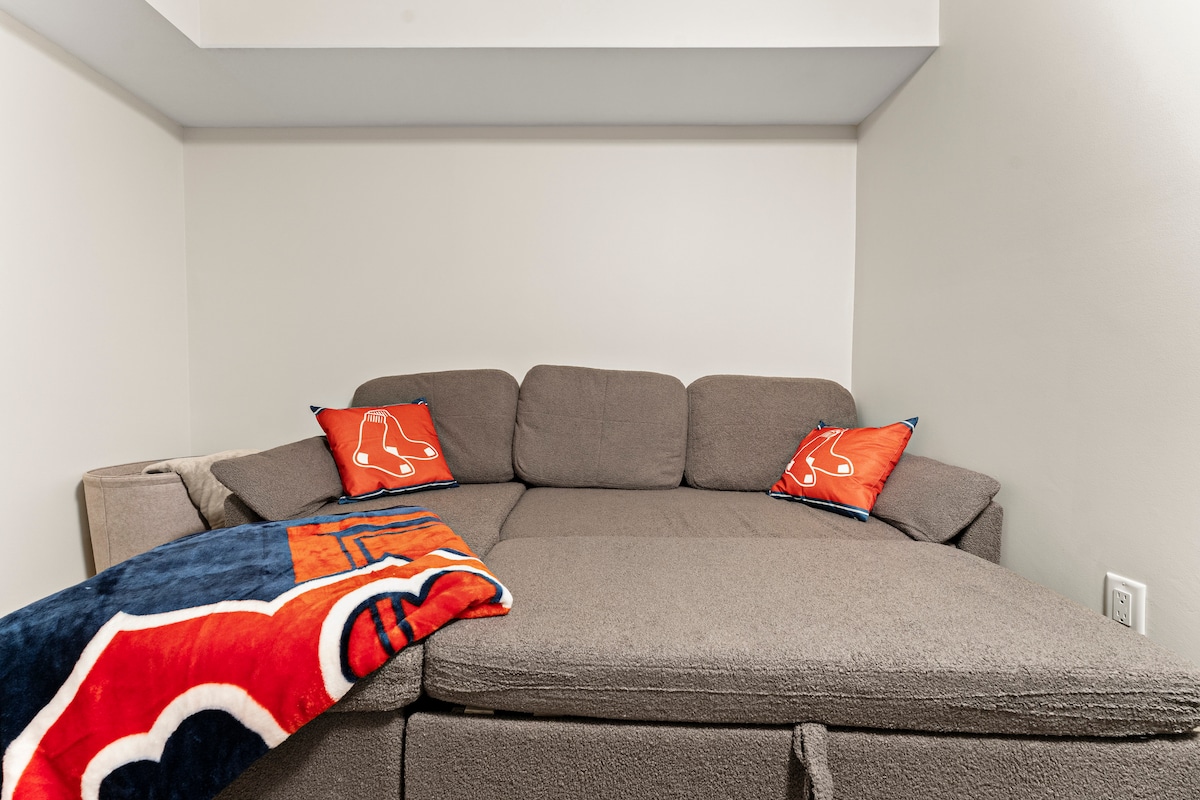 หน่วยที่ 1 - โซฟาเบด (เครื่องนอนเพิ่มเติมในถังขยะถัดจากโซฟา)