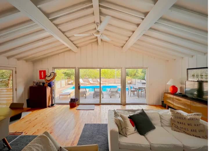 Close To Harbor W/ Heated Pool, Ac, Workstations - Fire Island, NY
