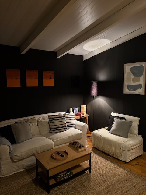 Popular Airbnb listing: José Ignacio, Forest House in Santa Mónica