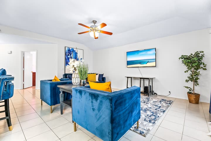 Dallas Grand Stay - Pleasant Grove - Dallas