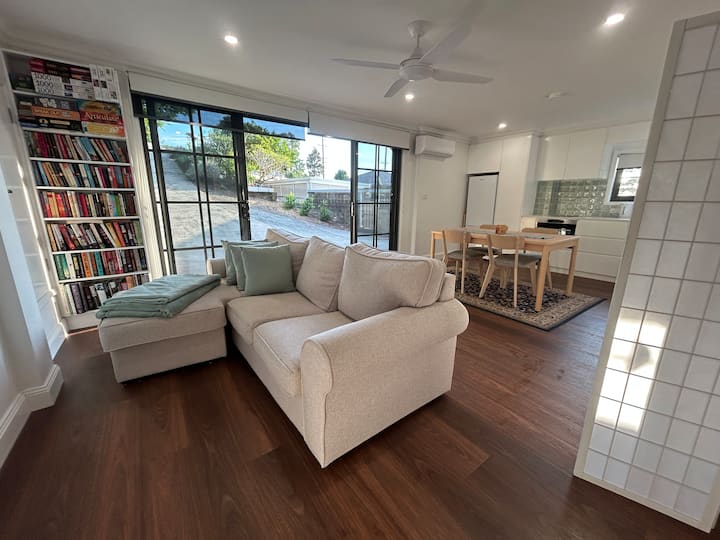 Studio Near Wollongong Hospital, Uni, Ac - Wollongong