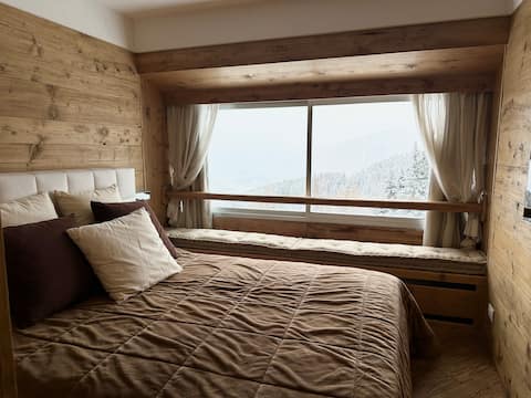 Exclusive Apartment on the Ski Slopes