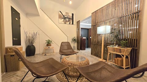 Damia Stay
Heated swimming pool
Waterslide
100 sqm residential space
Family groups
Emotional travel 