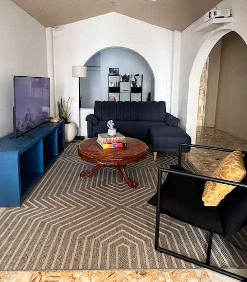 Classic Mexican apartment in Downtown CDMX