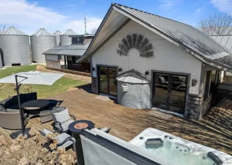 4 Acres Retreat At Lake Geneva