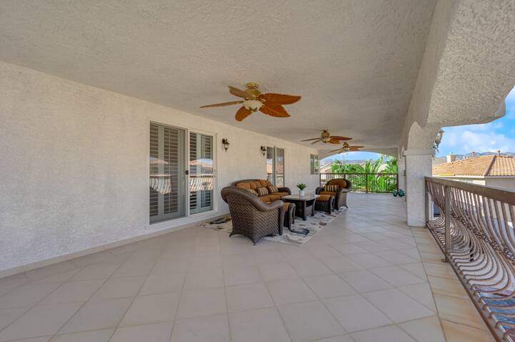 Spacious 5 Bedroom. Pool, RV Parking, Patio, Grill gallery image 4