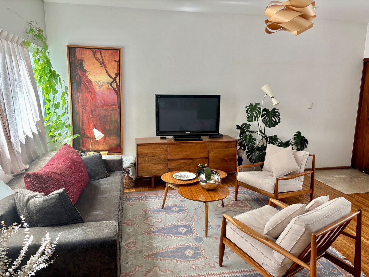Top Airbnb: 2 bdrm cozy apt with private Roof Top in Downtown in San Miguel Chapultepec 2ª Sección