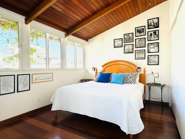 Luxury 160 m² Penthouse – Spacious, Bright & Green gallery image 4