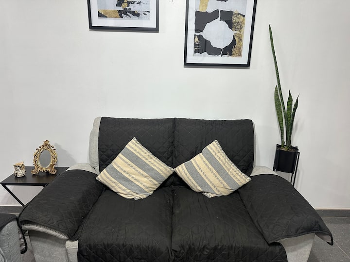 Moderno Y Acogedor Departamento - Huánuco