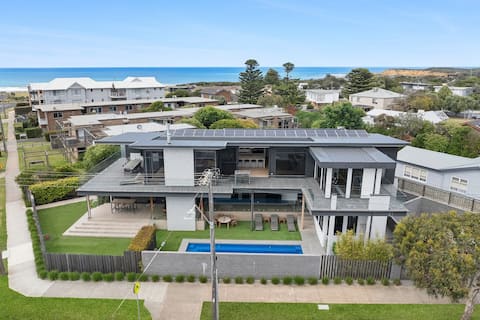 Esplanade Ultimate Luxury Pool & Ocean Views