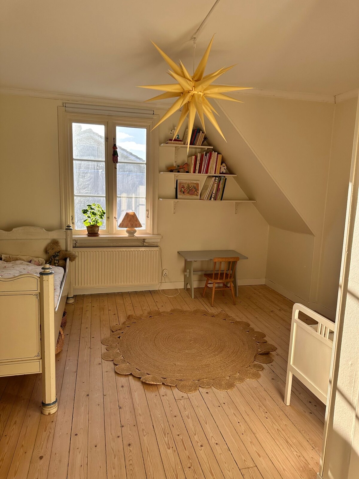 საძინებელი 3