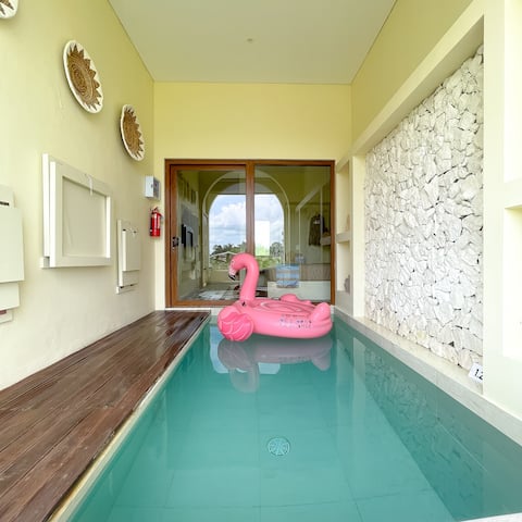 Honeymoon Villa Romantic Vibe