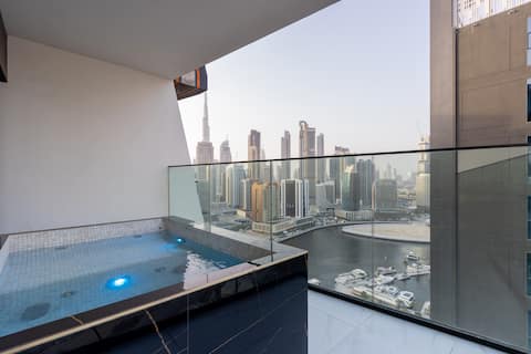 Livbnb-Classy 2B w/ Jacuzzi & Burj Khalifa View