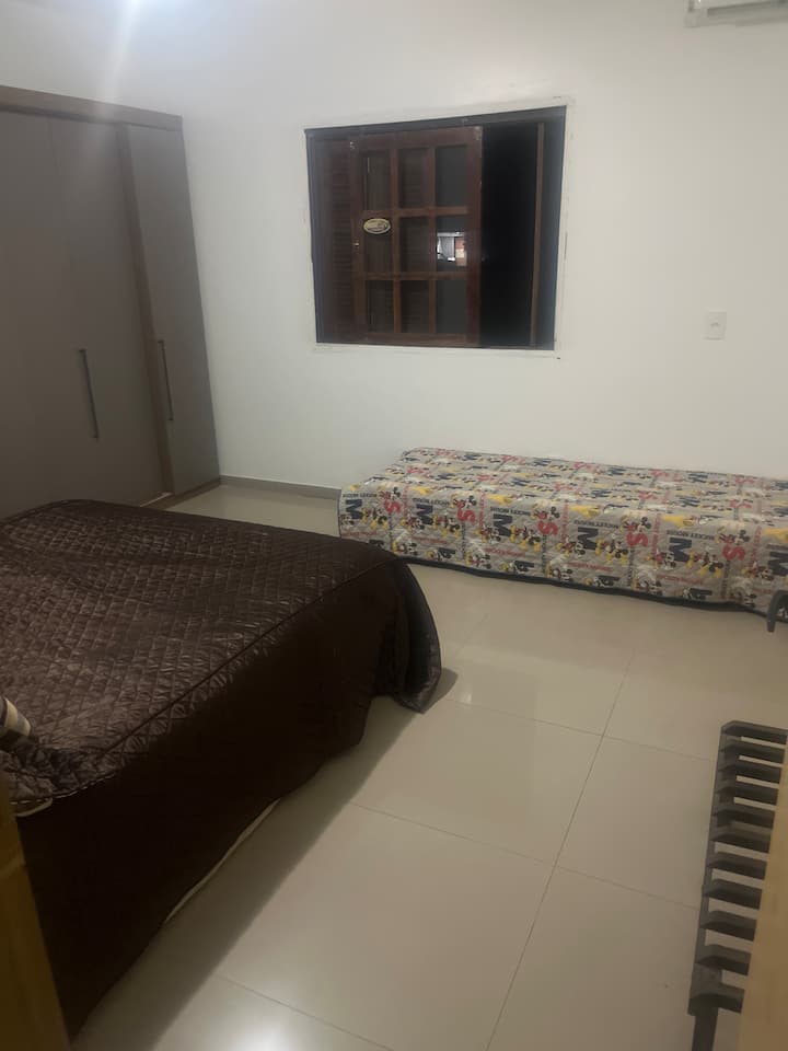 საძინებელი 2