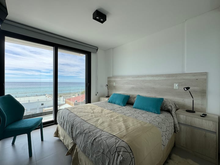 Grimm Travel - Puerto Madryn