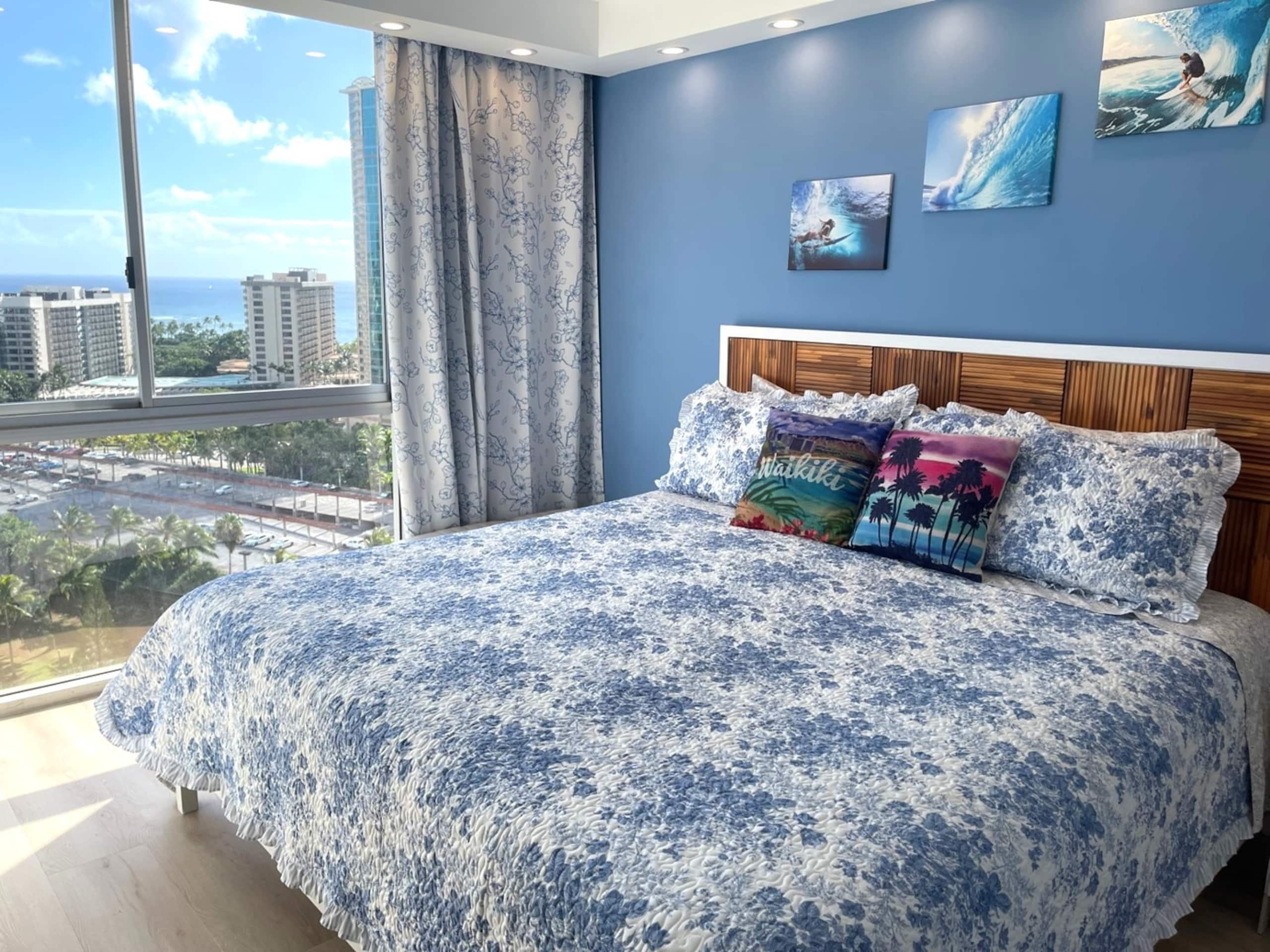 Condo in Honolulu · ★4.98 · Studio · 1 bed · 1 private bath - Image 10