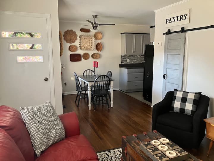 Charming Cherry - Carrollton, GA