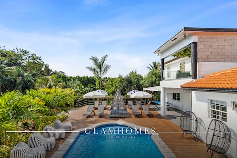 Glam Manor | Exclusive Mansion • Spa • Waterslide