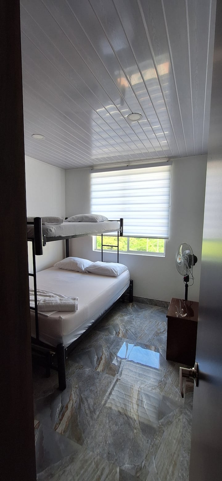 საძინებელი 3