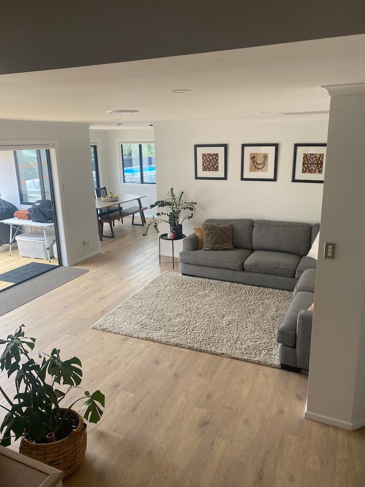 Modern Oasis In Bethlehem - Tauranga